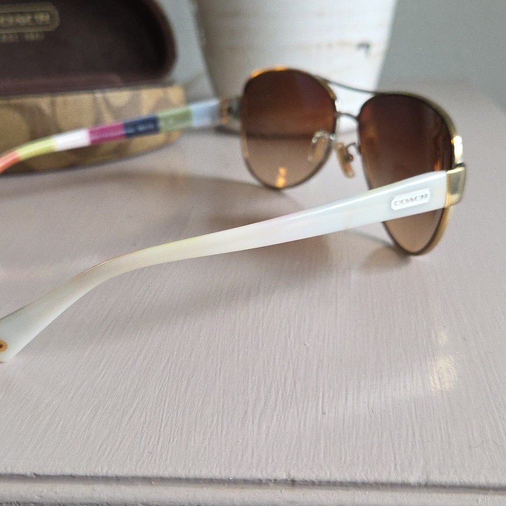 COACH Legacy Stripe Aviator Kristina Sunglaases - Picture 2 of 15
